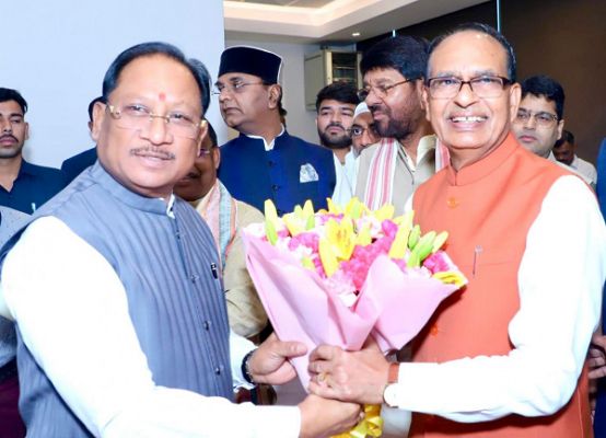 &rsquo;&lsquo;अपनापन&rsquo; के विमोचन समारोह में शामिल हुए मुख्यमंत्री विष्णुदेव साय&rsquo;