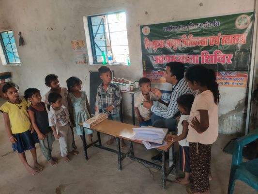 दादनकापा में निःशुल्क आयुष स्वास्थ्य शिविर आयोजित