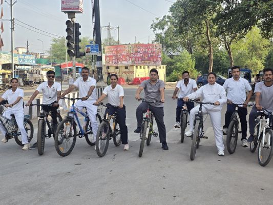 विश्व साइकिल दिवस के अवसर पर मुंगेली पुलिस द्वारा "Sunday On Cycle" कार्यक्रम का आयोजन