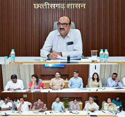  मुख्य सचिव ने विभागीय योजनाओं की प्रगति की समीक्षा की