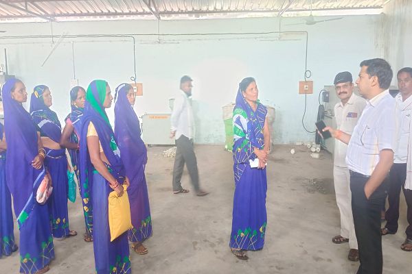 "ठोस अपशिष्ट नियम 2026 की जमीनी हक़ीक़त देखने पहुंचे जिला पंचायत सीईओ