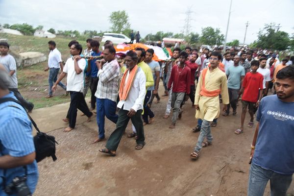 डॉ. तीजन बाई पंचतत्व में विलीन, राजकीय सम्मान के साथ हुआ अंतिम संस्कार