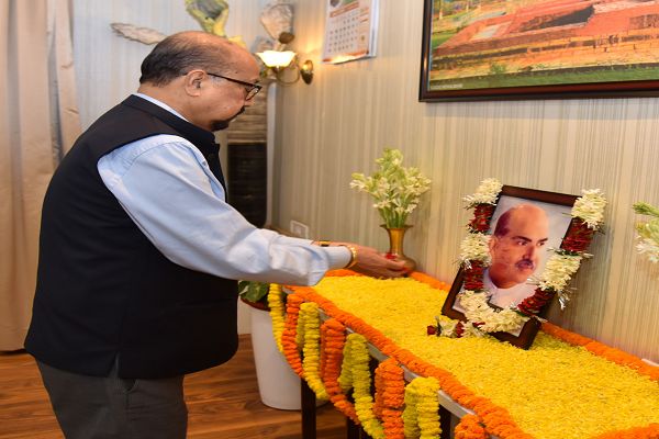  डॉ श्यामा प्रसाद मुखर्जी की जयंती पर राज्यपाल ने दी श्रद्धांजलि