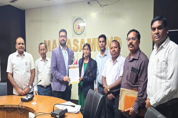 महासमुंद की छात्रा रागनी साहू का इंटरनेशनल मून मिशन के लिए राष्ट्रीय स्तर पर चयन