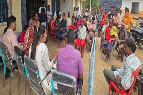 जिले में एक दिन में आयोजित हुई 100 से अधिक प्रधानमंत्री सूर्य घर सभाएं