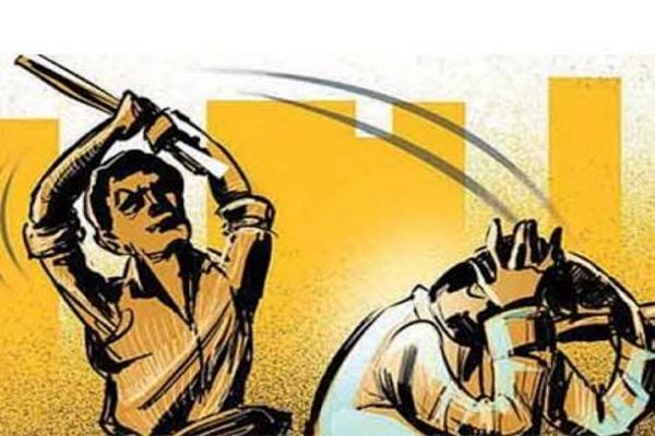 अवैध शराब-गांजा बिक्री का विरोध करने पर शिक्षक पर हमला, एफआईआर दर्ज