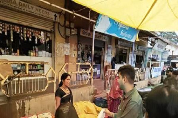 सिंगल यूज प्लास्टिक के विरुद्ध नगर पालिका परिषद बड़े बचेली की चालानी कार्रवाई