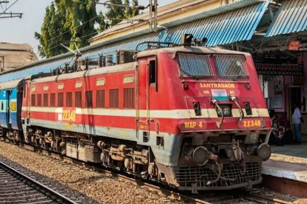 सावन के पवित्र मास में बाबाधाम जाना हुआ आसान, मधुपुर के लिए विशेष ट्रेन 1 अगस्त से