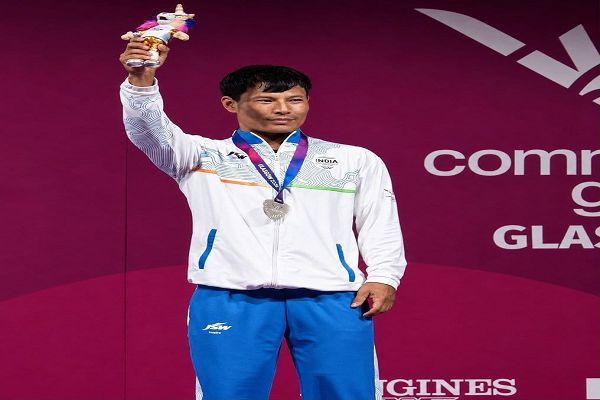 वित्त मंत्री श्री ओपी चौधरी ने राष्ट्रमंडल खेल 2026 में रजत पदक विजेता रिशिकांता सिंह चानंबम को दी बधाई