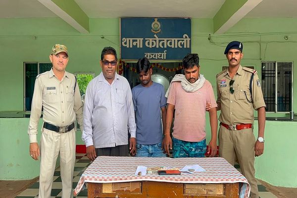 सटोरियों की धड़पकड़ तेज  -3 सटोरिये पुलिस गिरफ्त में-- आरोपियों से नगदी, सट्टा पट्टी एवं पेन जब्त