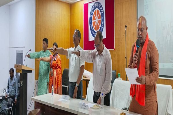  हेमचंद यादव विश्वविद्यालय में "नशा मुक्त युवा फॉर विकसित भारत" का आयोजन