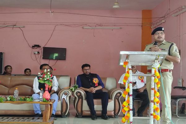  *जवाहर नवोदय विद्यालय उड़ियाकला में मनाया गया नवोदय स्थापना दिवस*