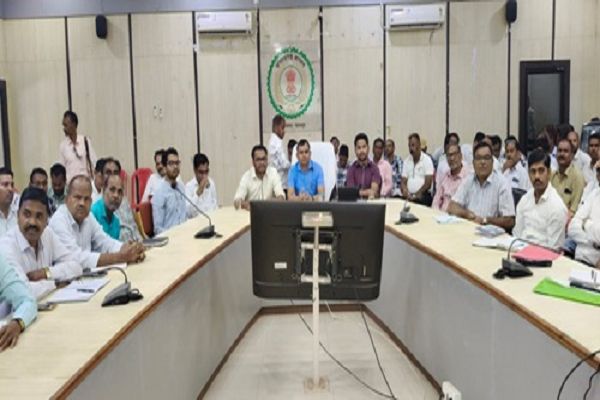 राज्य संपरीक्षा कार्यालय की पहल से पंचायत अधिकारियों-कर्मचारियों को मिला तकनीकी एवं व्यावहारिक प्रशिक्षण