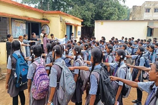 शासकीय स्कूल नरहरपुर में चलाया गया स्टॉप डायरिया कैम्पेन