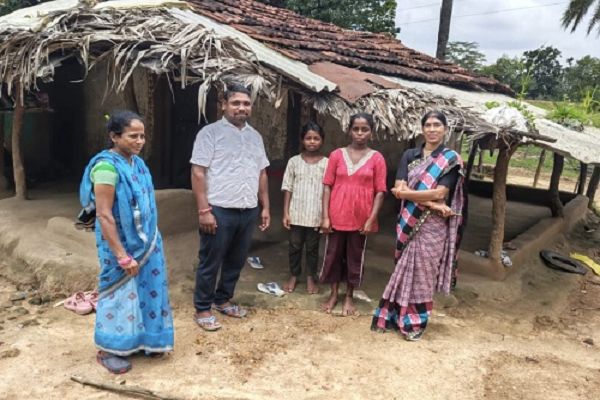 नक्सल साये से निकलकर शिक्षा की ओर बढ़ रहा सुकमा