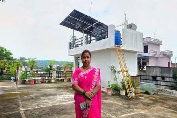 पीएम सूर्य घर मुफ्त बिजली योजना से नीधि वर्मा का घर बना ऊर्जा आत्मनिर्भर
