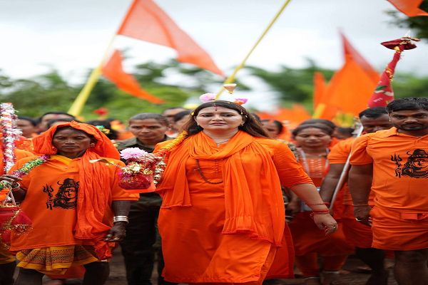 आस्था का जनसैलाब उमड़ा विधायक भावना बोहरा  के कावंड़ यात्रा में