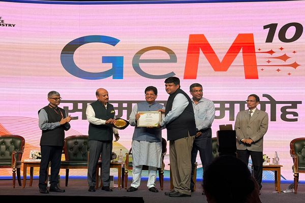 छत्तीसगढ़ को &lsquo;GeM सस्टेनेबल प्रोक्योरमेंट अवार्ड&rsquo;, शासकीय खरीदी दोगुनी होकर ₹3,935 करोड़ पहुंची