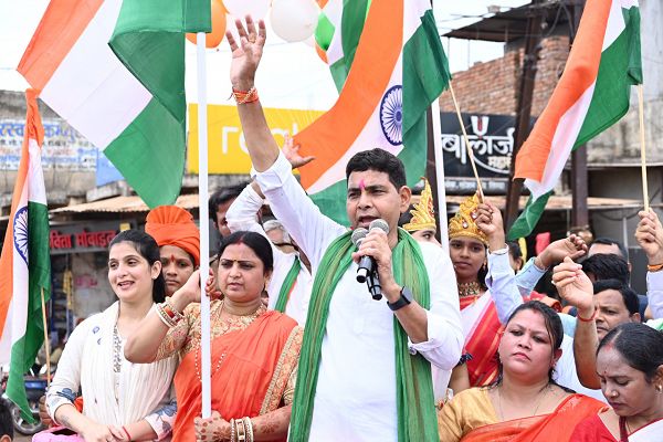 तिरंगा हमारी एकता और अखंडता का प्रतीक-राजस्व मंत्री श्री टंक राम वर्मा