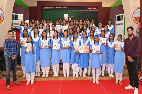 वंदे मातरम' की 150 वर्षों की गौरवशाली यात्रा पर छायाचित्र प्रदर्शनी