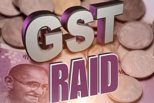 रायगढ़ में CGST की बड़ी दबिश! जोरापाली के प्लांट में घंटों खंगाले रिकॉर्ड