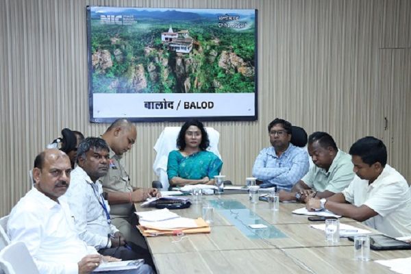 मुख्य सचिव की अध्यक्षता में राज्य स्तरीय सड़क सुरक्षा समिति की वर्चुअल बैठक आयोजित की गई