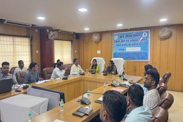 जल जीवन मिशन की योजनाओं में तेजी लाने के निर्देश, लंबित कार्यों की साप्ताहिक समीक्षा पर जोर