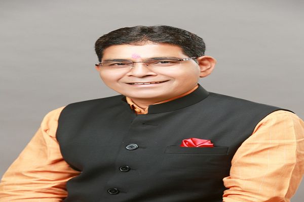 बलौदाबाजार को बड़ी सौगात दिलाने राजस्व मंत्री श्री टंक राम वर्मा की पहल