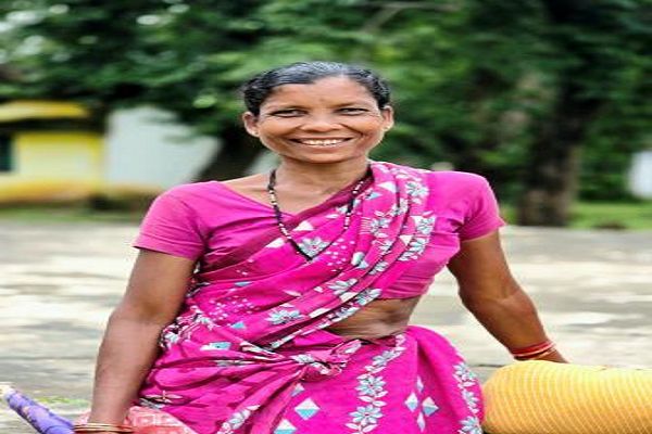 &ldquo;भाई का प्यार, बहनों का सम्मानकृमहतारी वंदन से सशक्त छत्तीसगढ़ महान&rdquo;
