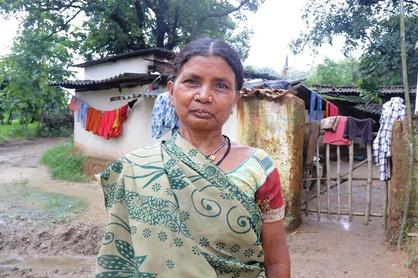 महतारी वंदन योजना से मिल रही आर्थिक मजबूती और आत्मविश्वास