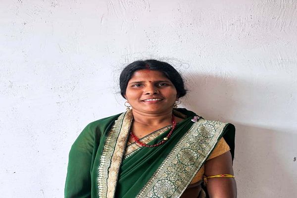 विष्णु भैया&rsquo; के उपहार से बहनों के सपनों को मिली उड़ान, महतारी वंदन से प्रेमलता बनीं आत्मनिर्भर