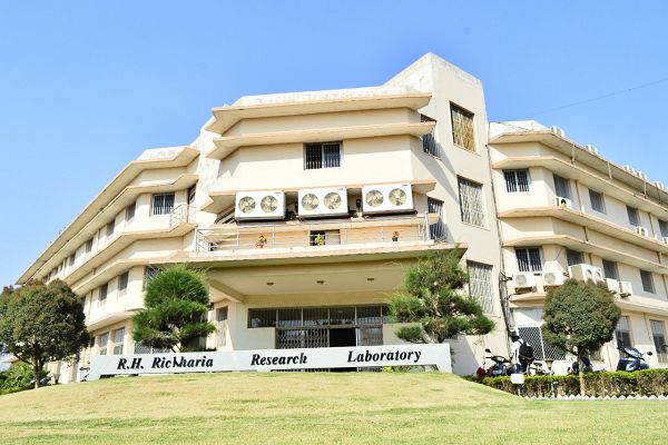  कृषि शिक्षा में भी हैं करियर, नवाचार और उद्यमिता के असीमित अवसर