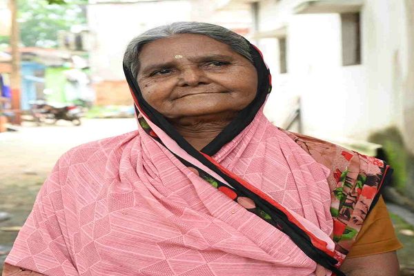 बहनों की तरक्की, परिवार की शान, विष्णु भैया का यही अभियान- योगेश्वरी पांडेय, महतारी वंदन हितग्राही