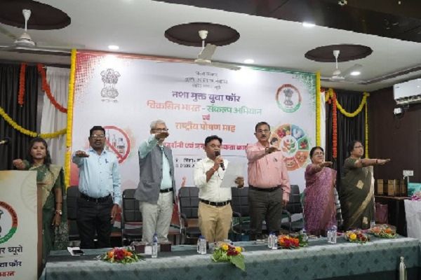 नशामुक्ति और पोषण का संदेश लेकर युवाओं ने लिया स्वस्थ एवं जिम्मेदार जीवन का संकल्प