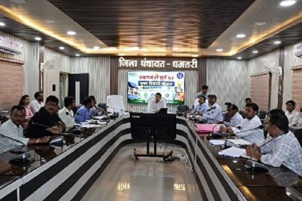 हर पात्र परिवार तक सौर ऊर्जा, हर श्रमिक तक शासन की योजनाओं का लाभ