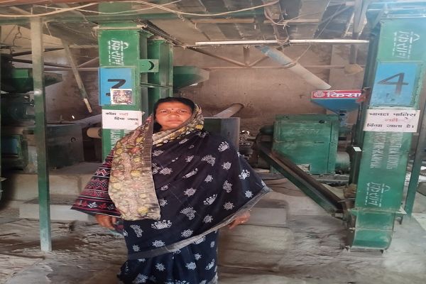&rsquo;ग्रामीण महिलाओं को आजीविका से जोड़कर आत्मनिर्भर बनाने की पहल&rsquo;