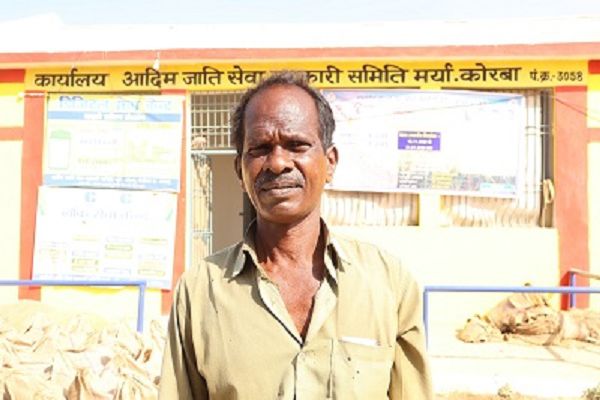 कृषक उन्नति योजना से बदली ग्राम कछार के किसान आनंद सिंह कंवर की तकदीर