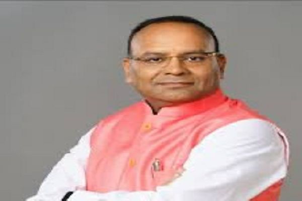 विधायक अजय चंद्राकर ने की आशीर्वाद का दीया प्रज्ज्वलित करने की अपील