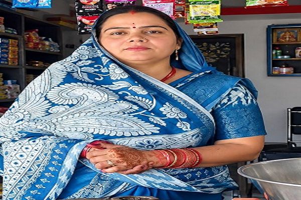 शासकीय योजनाओं से संवर रही वर्षा यादव की जिंदगी