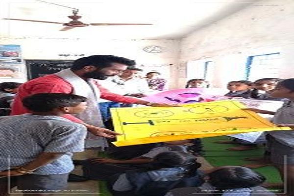 बच्चों की कल्पना में दिखा 'मेरे सपनों का भारत'