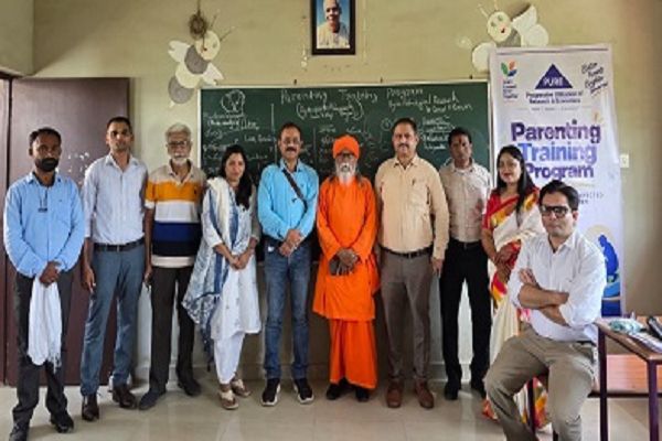 बच्चों में पारिवारिक संबंधों के लिए प्रशिक्षण कार्यक्रम