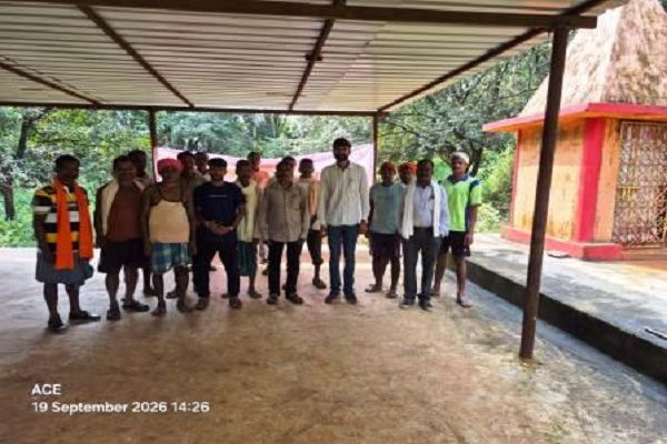 सेवा संकल्प अभियान : जनप्रतिनिधियों, ग्रामीणों और विभागीय कर्मचारियों ने श्रमदान कर की बांध परिसर की सफाई