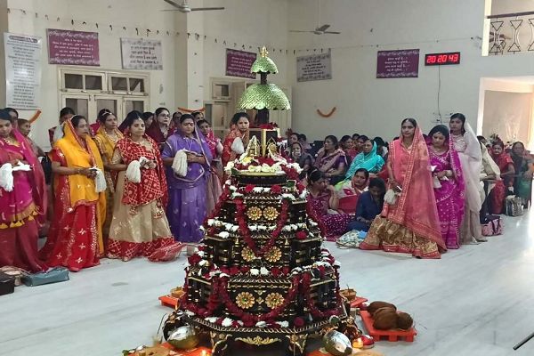 विवेकानंद नगर में 50 दिन की तपस्या पूर्ण करने वाले 45 तपस्वियों का शाही पारणा