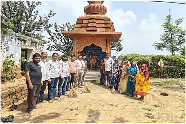 सेवा संकल्प अभियान के तहत रसोड़ा भालूपतेरा में स्वच्छता ही सेवा अभियान आयोजित