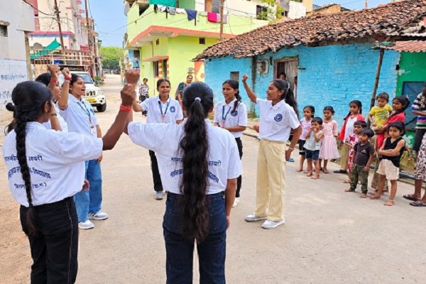 नुक्कड़ नाटक से जन-जन तक पहुंचा शासकीय योजनाओं का संदेश