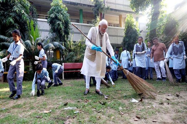 विशेष लेख : सेवा संकल्प अभियान : सेवा - योगदान से सामाजिक सरोकार