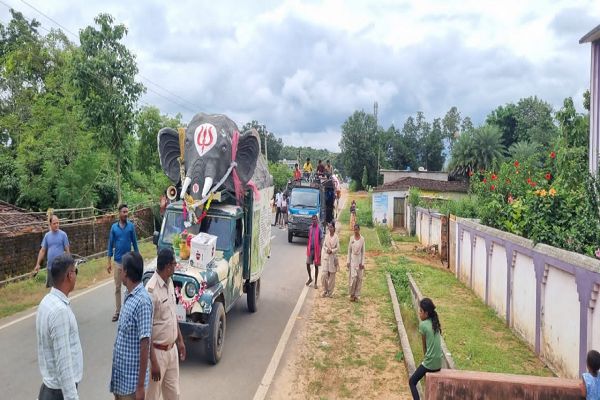 शेखरपुर की &lsquo;गज श्रद्धा&rsquo; बनी मानव-हाथी सह-अस्तित्व की मिसाल