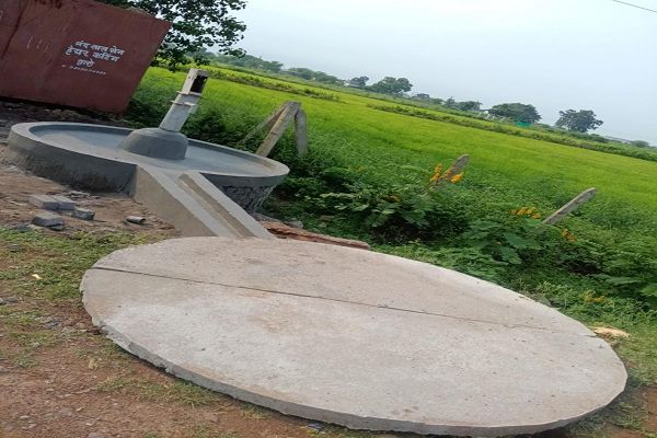  सेवा की कहानी -बूंद-बूंद सहेजकर जल सुरक्षा की राह पर 'मुल्ले'