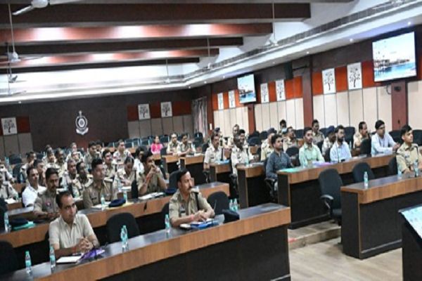 नारकोटिक्स के वित्तीय नेटवर्क पर प्रहार के लिए प्रभावी जांच जरूरी-एडीजी अमित कुमार
