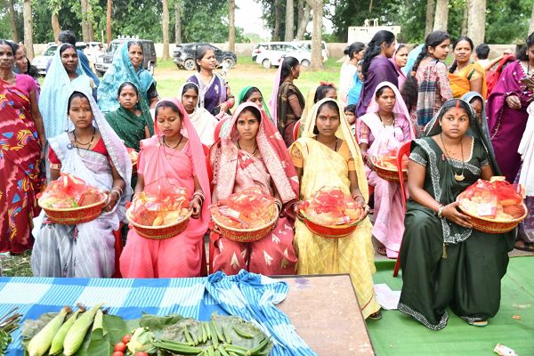 सेवा सेतु अभियान: सरकार पहुंची जनता के द्वार, एक ही छत के नीचे मिला योजनाओं और सेवाओं का लाभ